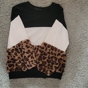Xhilaration Black Cheetah Sweatshirt